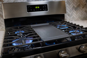 gas oven and electric oven